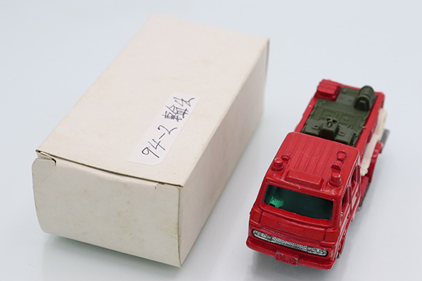 ミニカーショップ ケンボックス トミカ 黒箱☆94-2☆日産