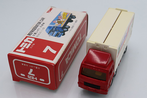 トミカ　赤箱(日本製)