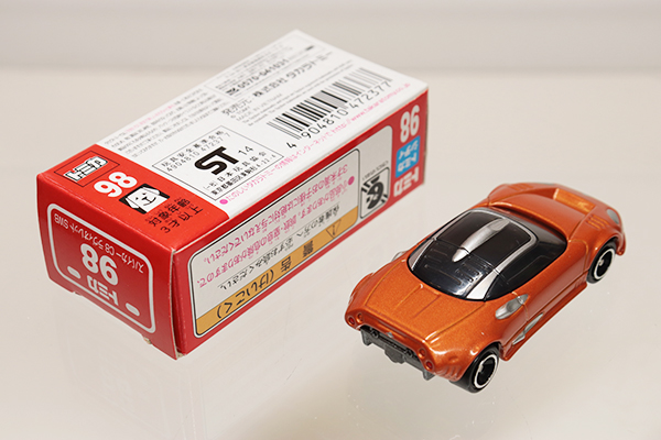 トミカ 赤 バイク ミニカー タカラトミー（TAKARA TOMY） 【単品】トミカ フェラーリ 488