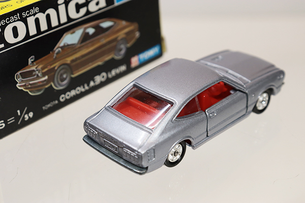 ミニカーショップ ケンボックス トミカ 黒箱☆108-1-1☆トヨタ