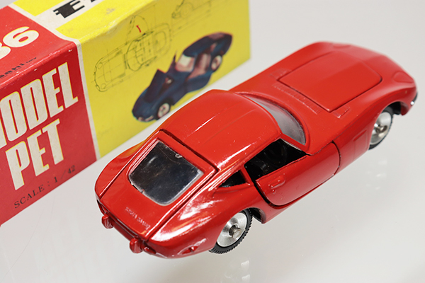 ミニカーショップ ケンボックス モデルペット☆NO.36☆トヨタ2000GT(黒