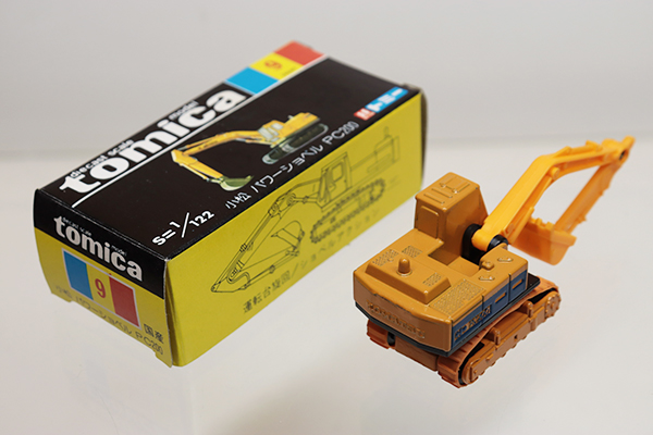 トミカ 黒箱 小松 パワーショベル PC200 国産 Amazon | トミカ 黒箱 小松 パワーショベル PC200 | ミニカー