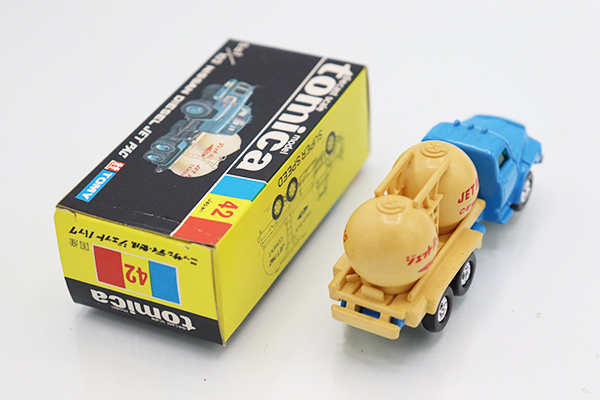 ミニカーショップ ケンボックス トミカ 黒箱☆42-2-1☆日産ディーゼル