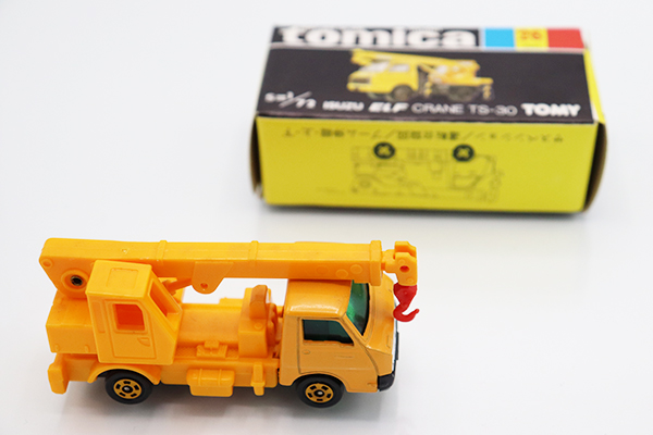 トミカ　黒箱　No.26 いすゞ エルフ クレーン TS-30　オレンジ　日本製 ミニカーショップ ケンボックス トミカ 黒箱☆26-4-5☆いすゞエルフ