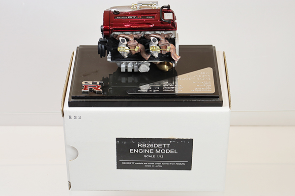 ミニカーショップ ケンボックス 1/12・1/18スケールモデル日産
