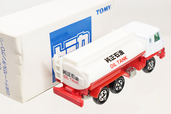 トミカ ニッサンディーゼル タンクローリ スーパーギフト 日本