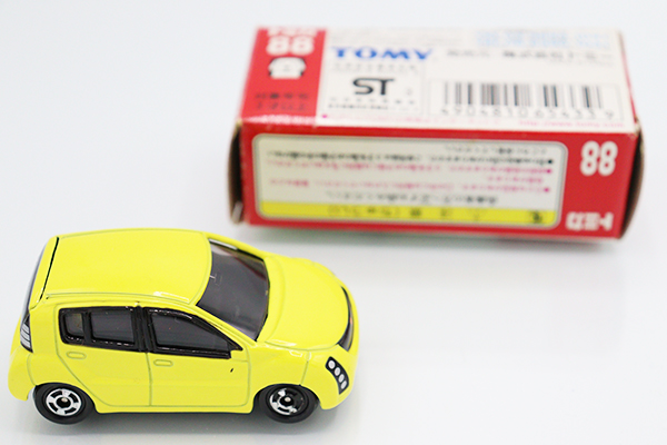 トミカ　赤箱