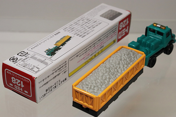 ミニカーショップ ケンボックス ロングトミカ☆128☆メルセデス