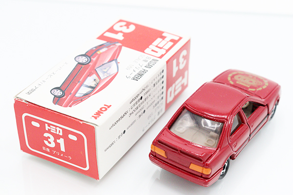 ミニカーショップ ケンボックス トミカ 赤箱☆31-4-2☆日産
