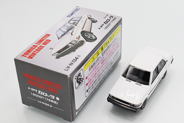 トミカリミテッドヴィンテージNEO LV-N134 トヨタカローラ