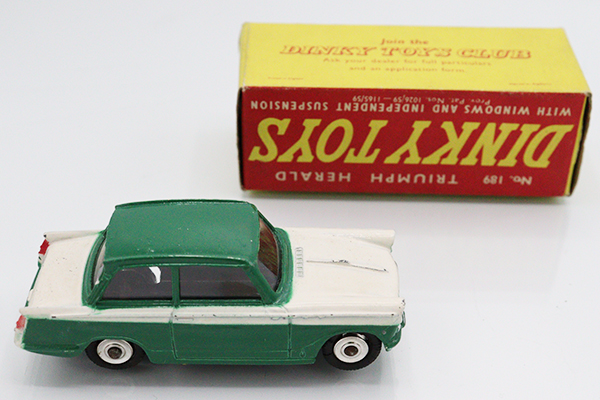ミニカーショップ ケンボックス G.B DINKY☆189☆TRIUMPH HERALD