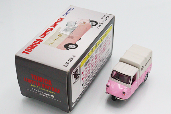 トミカリミテッドビンテージ⚫︎LV-29cマツダK360