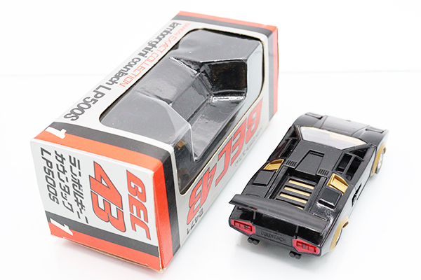 ミニカーショップ ケンボックス バンダイ☆1☆ランボルギーニ 