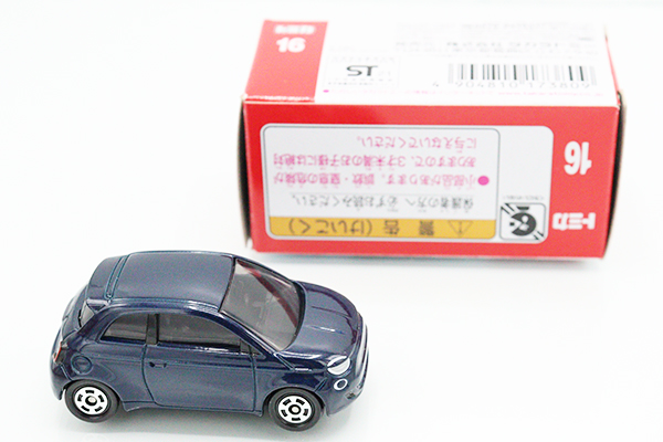 ミニカーショップ ケンボックス トミカ 赤箱☆16☆フィアット500e(初回 