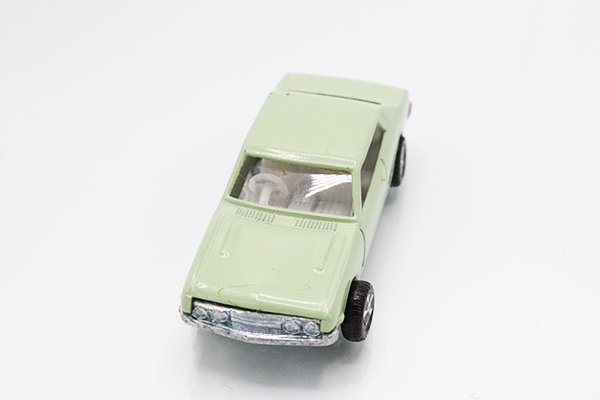 ミニカーショップ ケンボックス 外国モデル☆109☆トヨタ約7.2cm