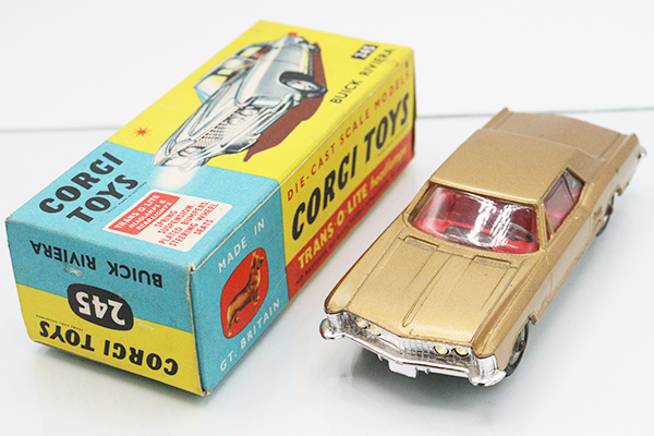 ミニカーショップ ケンボックス CORGI TOYS☆245☆BUICK RIVIERA 