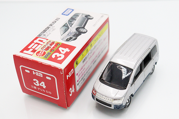 ミニカーショップ ケンボックス トミカ 赤箱☆34☆三菱デリカ D