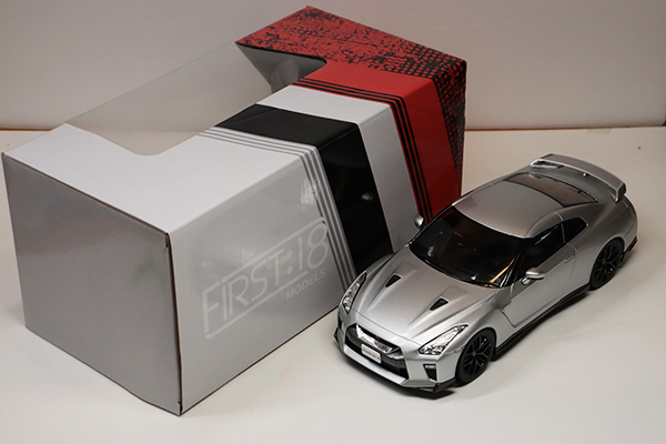 ケンケン ミニカーショップ ケンボックス FIRST18☆F18-021☆日産GT-R 2017