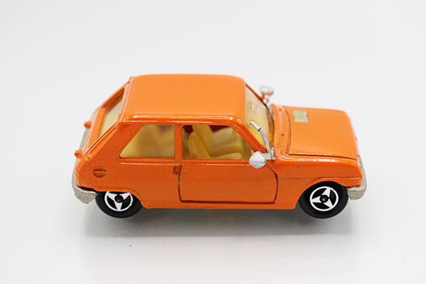 【新発売】 ミニカーショップ ケンボックス (オレンジ マジョレットルノー5 ミニカー