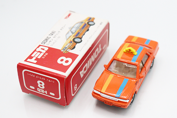 ミニカーショップ ケンボックス トミカ 赤箱(日本製)☆8-4-9☆日産