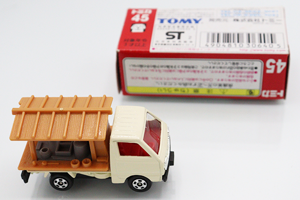 トミカ　赤箱