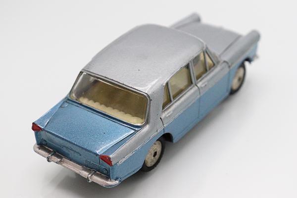 美品 大盛屋 いすゞ ベレル ミニカー 緩く 