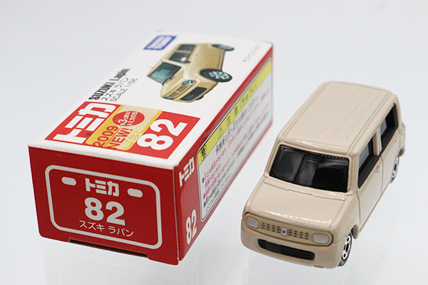 ミニカーショップ ケンボックス トミカ 赤箱☆82☆スズキラパン