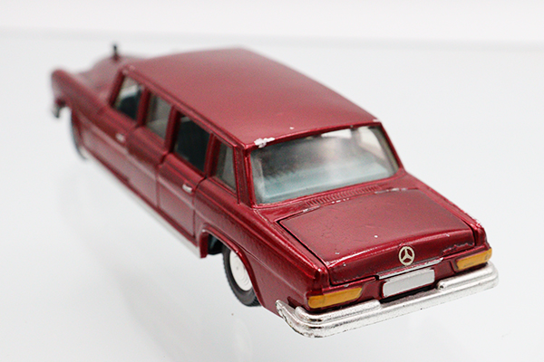 ミニカーショップ ケンボックス DINKY TOYS☆128☆MERCEDES-BENZ