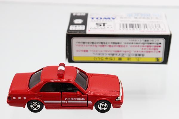 トミカ　アピタ・ユニー・ピアゴ