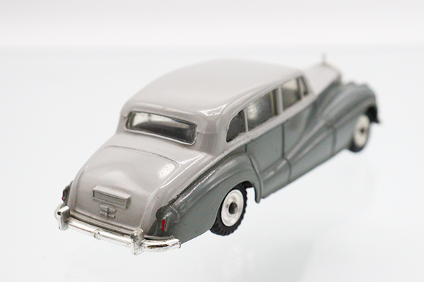 美品 激レア 仏製 DINKY TOYS CITROEN1200kg ミニカー 美品 激レア 仏