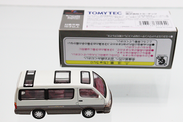 トミカリミテッド ハイエースワゴン　2台 トミカリミテッドヴィンテージ NEO 1/64 トヨタ ハイエース