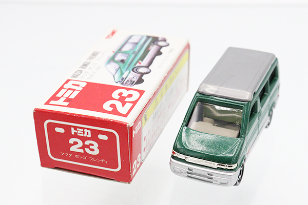 トミカ　赤箱