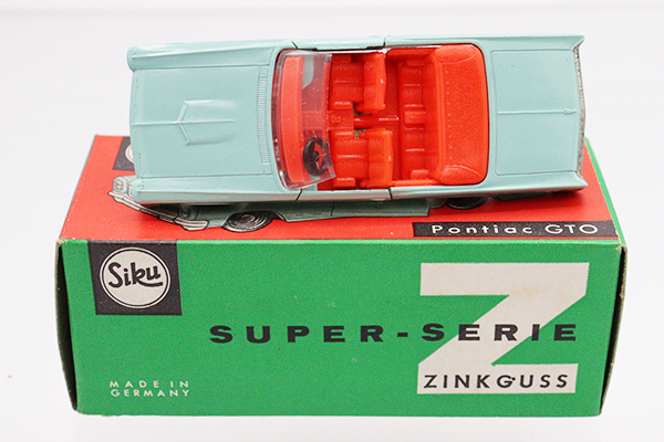 ミニカーショップ ケンボックス SIKUPontiac GTO ※ドイツ製・箱
