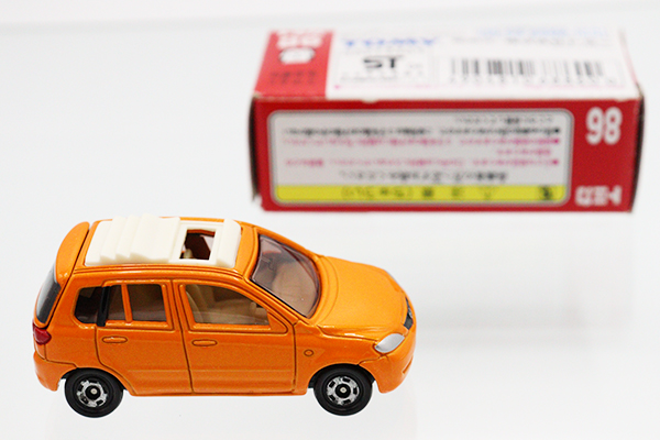 トミカ　赤箱