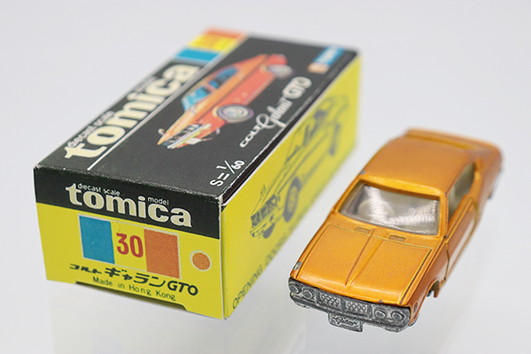 ミニカーショップ ケンボックス トミカ 黒箱☆30☆コルトギャランGTO 
