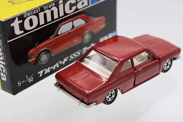 復刻トミカ