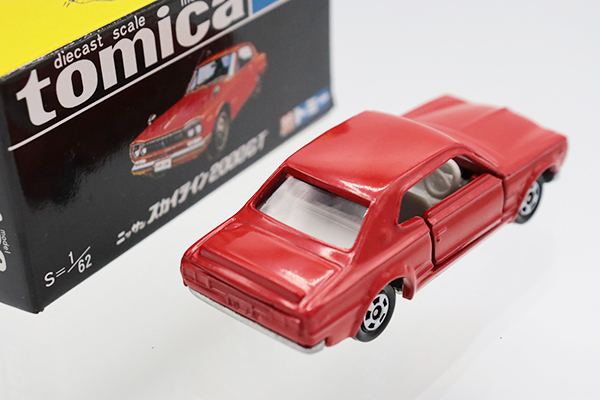 復刻トミカ
