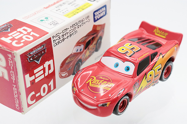 ディズニートミカ