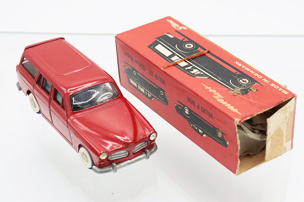 ミニカーショップ ケンボックス Tekno☆830☆ボルボ221 ※テクノ 