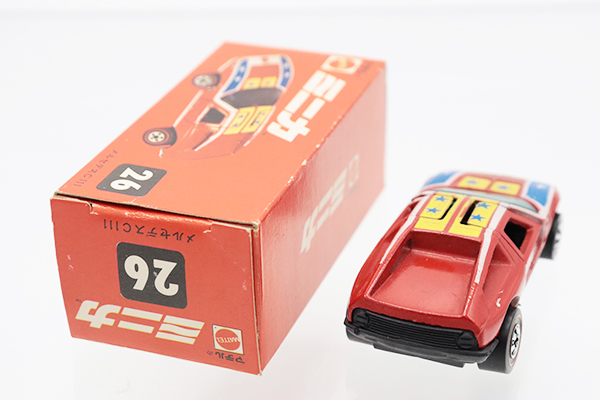 数量限定！在庫処分セール 売り切れ御免 ミニカーショップ ホットホイール☆26☆メルセデス ケンボックス ミニカー