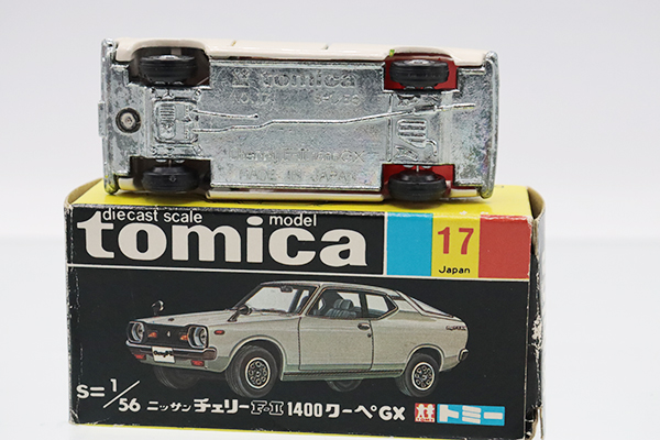 ミニカーショップ ケンボックス トミカ 黒箱☆17-2-4☆日産チェリー F