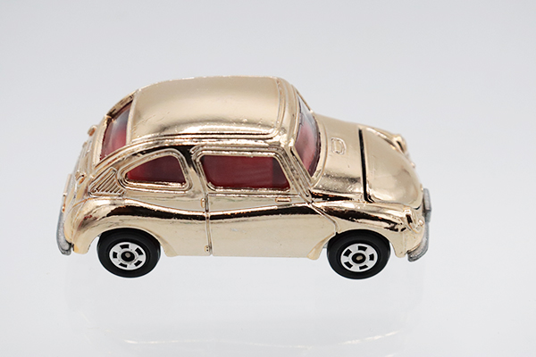 希少品☆無塗装＊日本製トミカ赤箱 No.21スバル360 廃盤日本製 トミカ☆富士重工 スバル 360 赤箱 no.21 美品 ミニカー