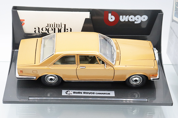 ミニカー ROLLS ROYCE CAMARGUE 1/22 burago Rolls Royce Camargue 1/22 Burago Diecast Replica For 50 Year
