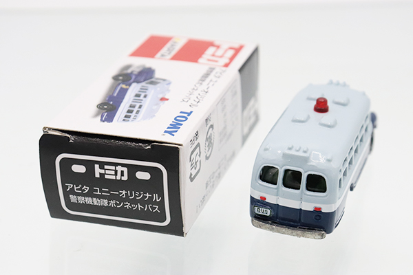 アピタユニーピアゴ　トミカ　パトカー6台 ミニカーショップ ケンボックス トミカ アピタ・ユニー・ピアゴトヨタ