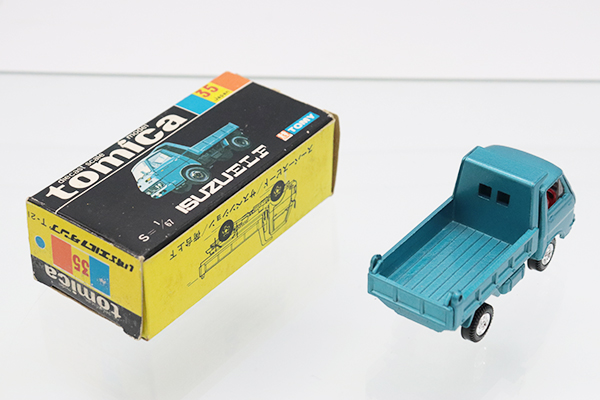 ミニカーショップ ケンボックス トミカ 黒箱☆35-1-5☆いすゞエルフ