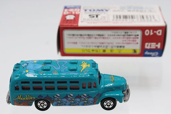 ディズニートミカ