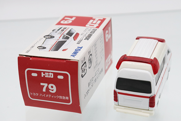 ミニカーショップ ケンボックス トミカ 赤箱☆79☆トヨタ