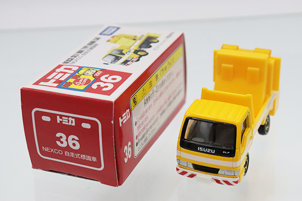 ミニカーショップ ケンボックス トミカ 赤箱☆36☆いすゞエルフ ※2007