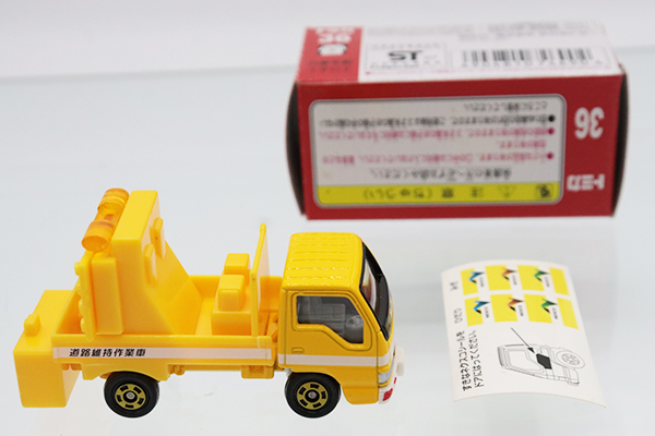 ミニカーショップ ケンボックス トミカ 赤箱☆36☆いすゞエルフ ※2007