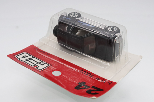 ミニカーショップ ケンボックス トミカ 赤箱☆24☆トヨタRAV4